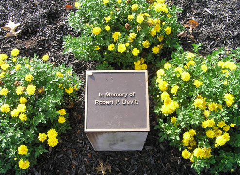 Robert Devitt Memorial Plaque